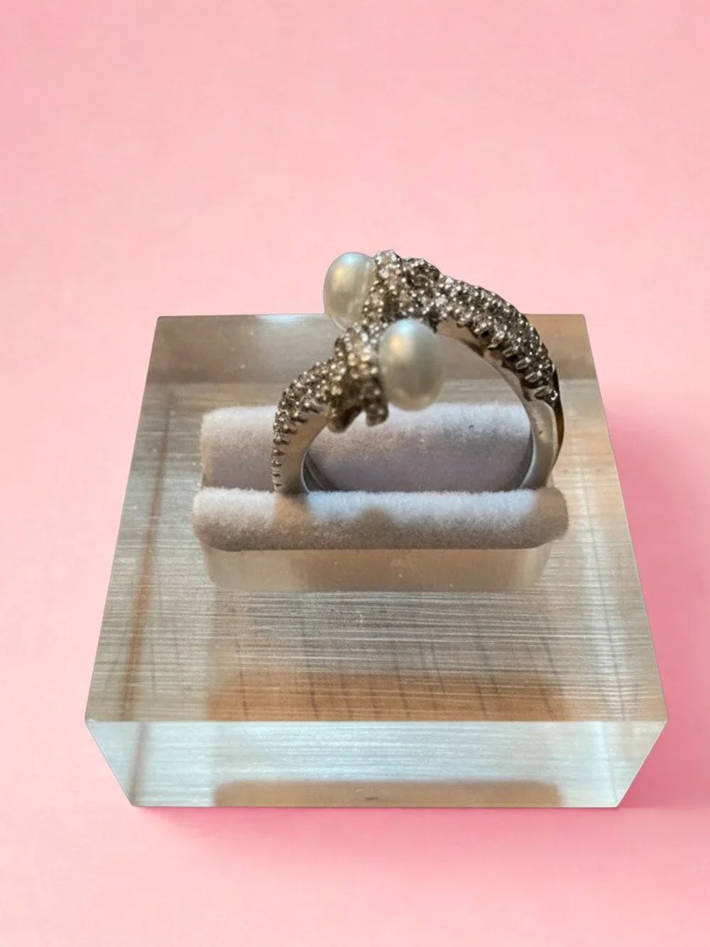 Unbranded this ring
